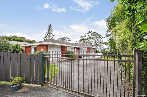 Photo of property in 2/239 Edmonton Road, Te Atatu South, Auckland, 0610