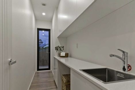 Photo of property in 21 Princes Street, Riverhead, 0820