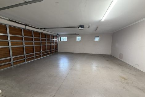 Photo of property in 119 Redoubt Road, Goodwood Heights, Auckland, 2105