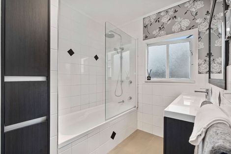 Photo of property in 17a Wentworth Avenue, Papatoetoe, Auckland, 2025