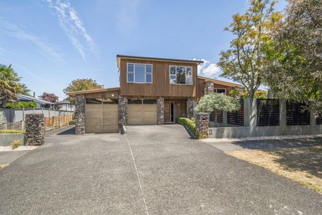 Photo of property in 11 Kurupae Road, Hilltop, Taupo, 3330