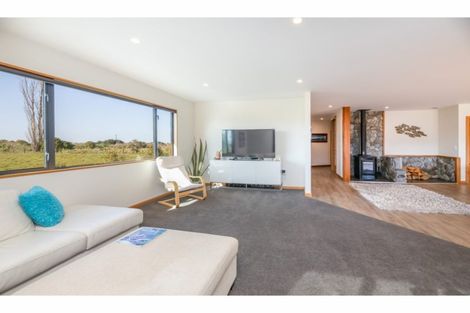 Photo of property in 60 Grierson Avenue, Amberley, 7481