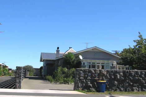 Photo of property in 54 Kitchener Road, Milford, Auckland, 0620