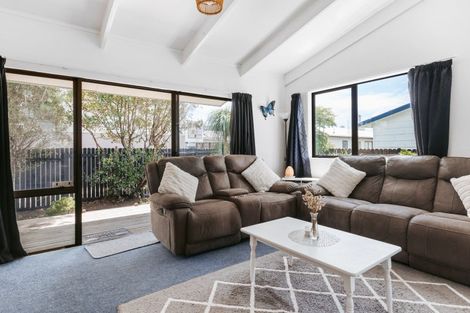 Photo of property in 922b Papamoa Beach Road, Papamoa Beach, Papamoa, 3118