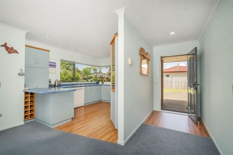 Photo of property in 12 Cobham Lane, Whitianga, 3510