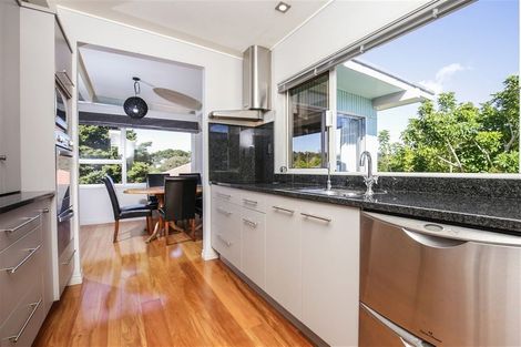 Photo of property in 52 Lynden Avenue, Hillcrest, Auckland, 0627