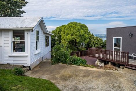 Photo of property in 8 Gordon Road, Plimmerton, Porirua, 5026