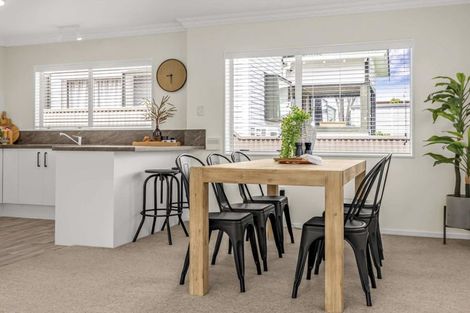 Photo of property in 37 Fourth Avenue, Tauranga, 3110