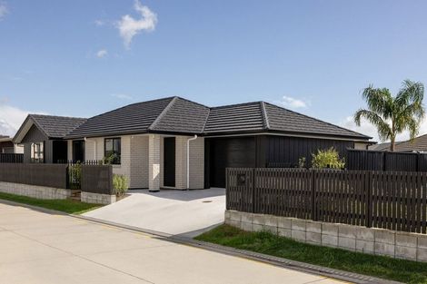 Photo of property in 22 Rehua Way, Papamoa, 3118
