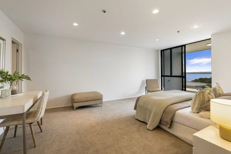 Photo of property in 4c/173 Hurstmere Road, Takapuna, Auckland, 0622