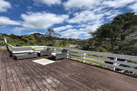 Photo of property in 205 Titirangi Road, Titirangi, Auckland, 0604
