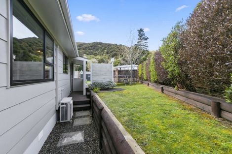 Photo of property in 29 Pollard Street, Wainuiomata, Lower Hutt, 5014