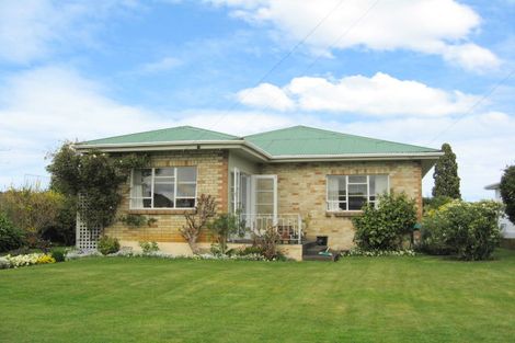 Photo of property in 107 Grey Street, College Estate, Whanganui, 4500