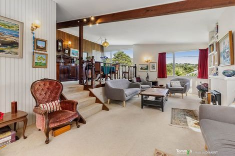 Photo of property in 29 Lucknow Terrace, Khandallah, Wellington, 6035