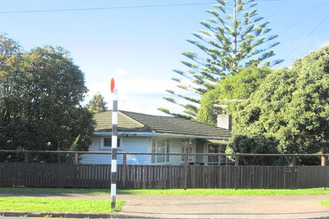 Photo of property in 72 Friedlanders Road, Manurewa, Auckland, 2102