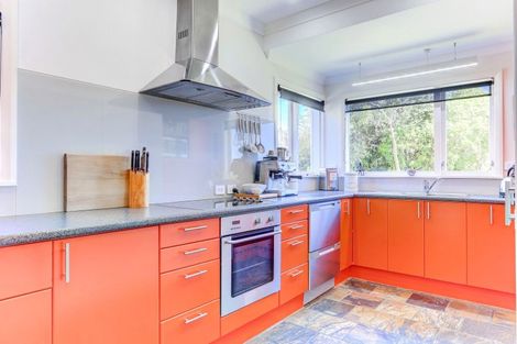 Photo of property in 31 Mount View Road, Bastia Hill, Whanganui, 4500