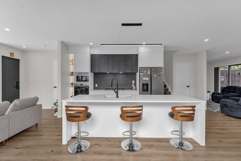 Photo of property in 13 Pumau Place, Flat Bush, Auckland, 2019