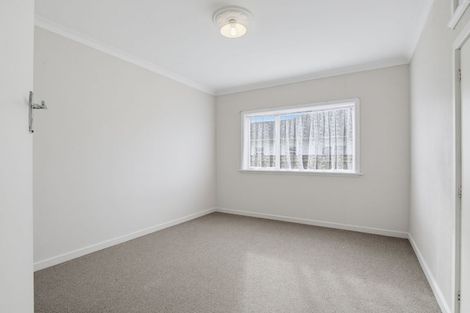 Photo of property in 17 Winchester Street, Levin, 5510