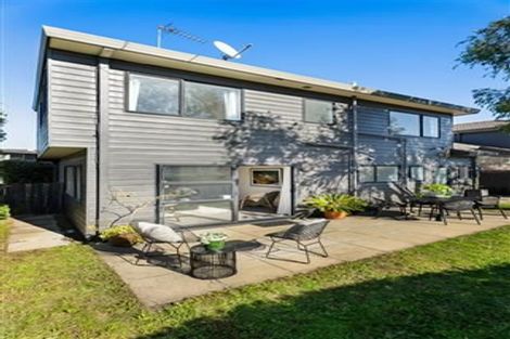 Photo of property in 2b Tokomaru Street, Orakei, Auckland, 1071