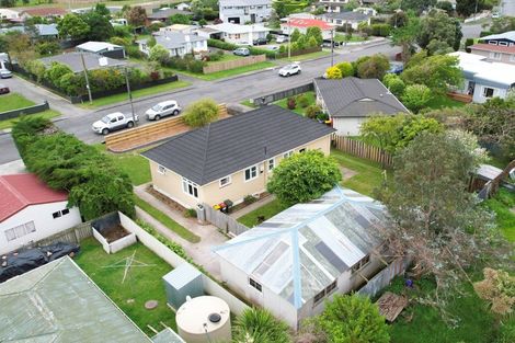 Photo of property in 30 Lemon Street, Otaki, 5512