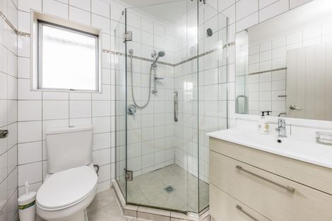 Photo of property in 16a Swaffield Road, Papatoetoe, Auckland, 2025