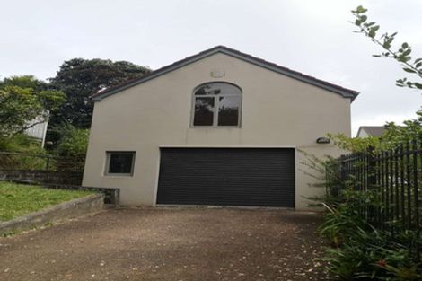 Photo of property in 16 Apihai Street, Orakei, Auckland, 1071