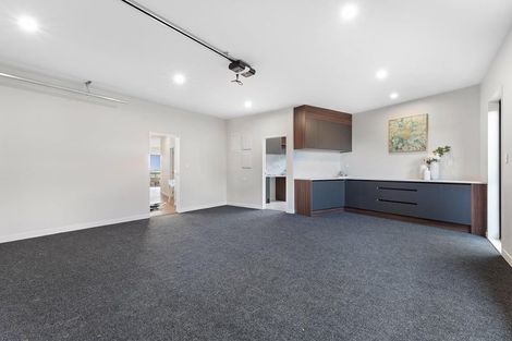 Photo of property in 8 Silverhill Lane, Silverdale, 0932