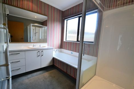 Photo of property in 2/38 Martin Street, Monaco, Nelson, 7011