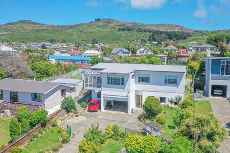 Photo of property in 196 Barrow Street, Bluff, 9814