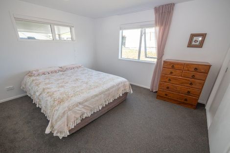 Photo of property in 5 Eagles Way, Cable Bay, 0420