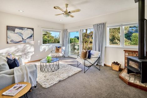 Photo of property in 48 Cluny Road, Plimmerton, Porirua, 5026
