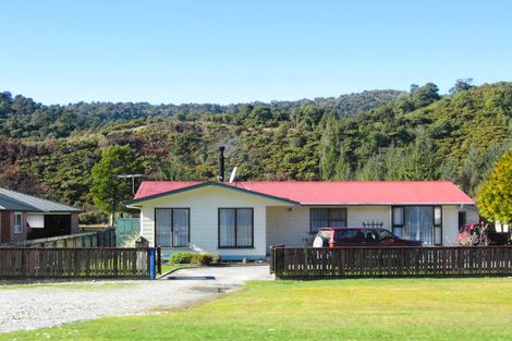 Photo of property in 241 Marsden Road, Greymouth, 7805
