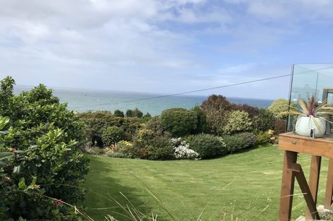 Photo of property in 16 Ward Parade, Bluff, 9814