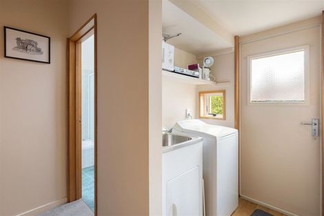 Photo of property in 18 Evergreen Place, Sunshine Bay, Queenstown, 9300