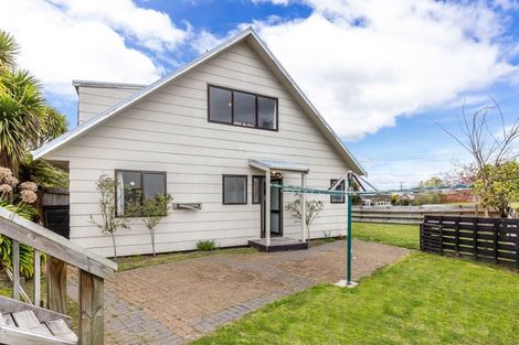 Photo of property in 73a Gillies Avenue, Taupo, 3330