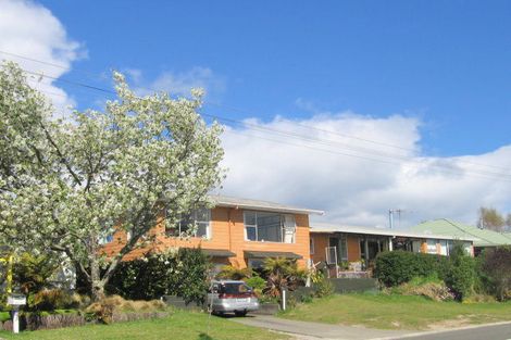 Photo of property in 5 Arrowsmith Avenue, Waipahihi, Taupo, 3330