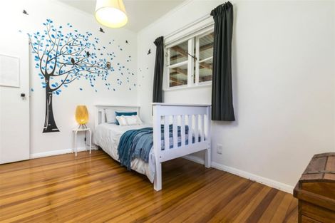 Photo of property in 1/36 Tudor Road, Henderson, Auckland, 0610