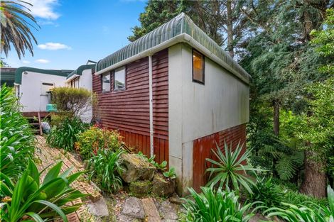 Photo of property in 37 Eugenia Rise, Totara Heights, Auckland, 2105