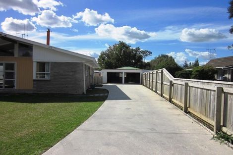 Photo of property in 15 Dermont Street, Bader, Hamilton, 3206