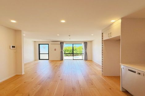 Photo of property in 10 Peony Mews, Oteha, Auckland, 0632