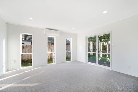 Photo of property in 13 Sheriff Place, Randwick Park, Auckland, 2105