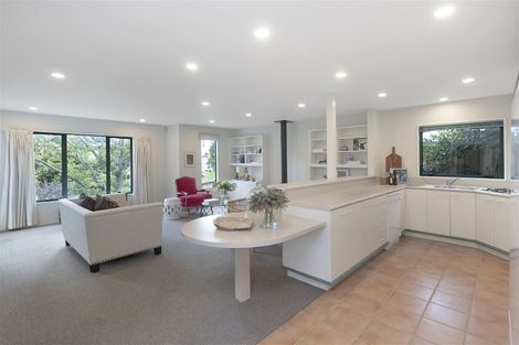 Photo of property in 16 Ngahere Street, Fendalton, Christchurch, 8041