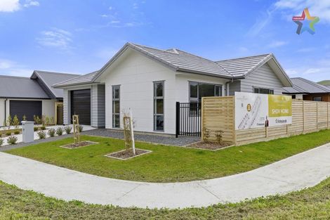 Photo of property in 135 Waipounamu Drive, Kelson, Lower Hutt, 5010