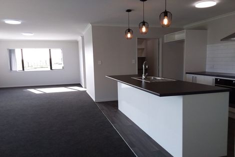 Photo of property in 115 Nixon Road, Taupaki, Henderson, 0782