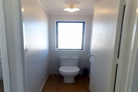 Photo of property in 15 Sabot Place, Massey, Auckland, 0614