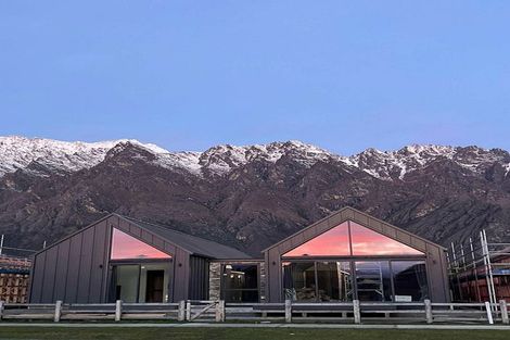 Photo of property in 8 Taurus Lane, Jacks Point, 9371