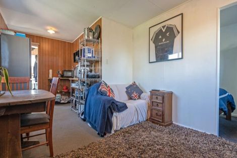 Photo of property in 38 Acacia Street, Kelvin Grove, Palmerston North, 4414