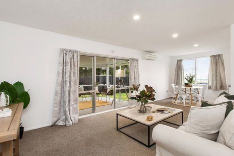 Photo of property in 15 Chadbury Street, Parklands, Christchurch, 8083