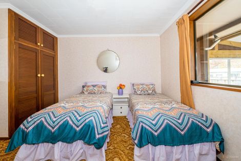 Photo of property in 19 Smith Street, Waimate, 7924