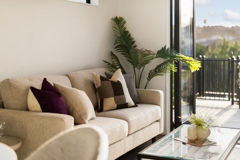 Photo of property in 13/10 Ngaroma House Drive, Hobsonville, Auckland, 0616